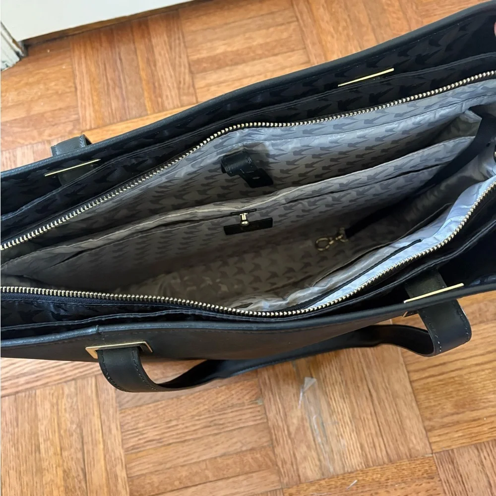 Lo & Sons 13" Seville Black Leather Laptop Tote (+soft travel shell) - Picture 5 of 11